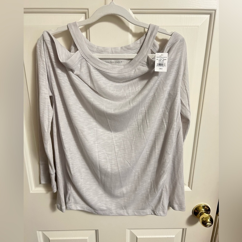 American Eagle Open Shoulder‎ Long Sleeve Top Oatmeal Size Small NWT